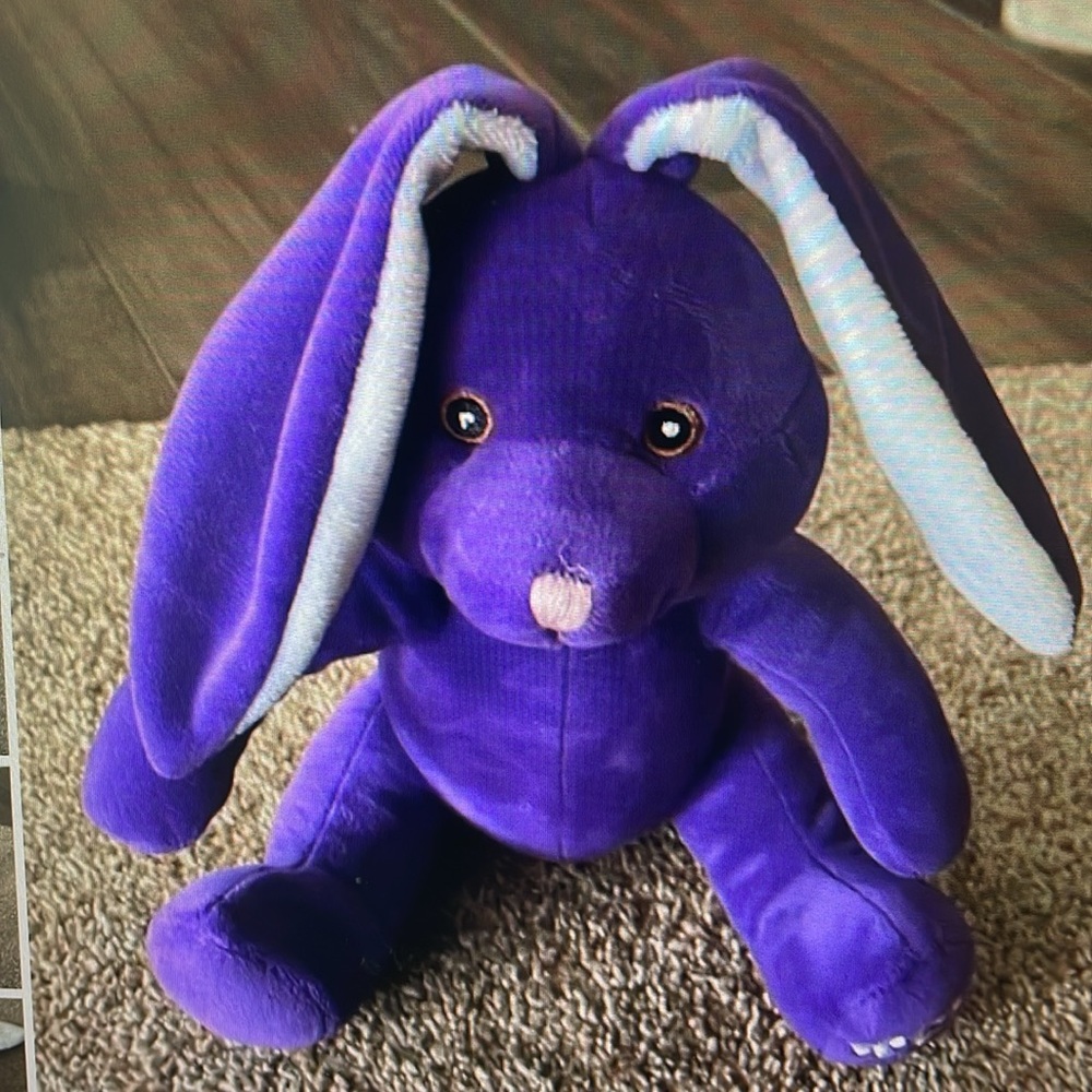 Curto Toy Purple TCU sitting bunny rabbit